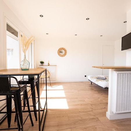 Studio Moderne Refait A Neuf Avec Balcon Apartment Valence  Exterior photo